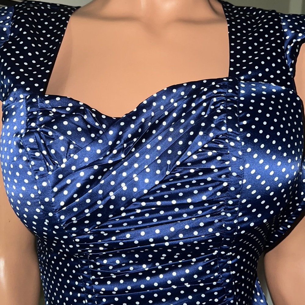 Guess Small blue/white with polka dot sleeveless dress New With Tags made - Picture 3 of 17